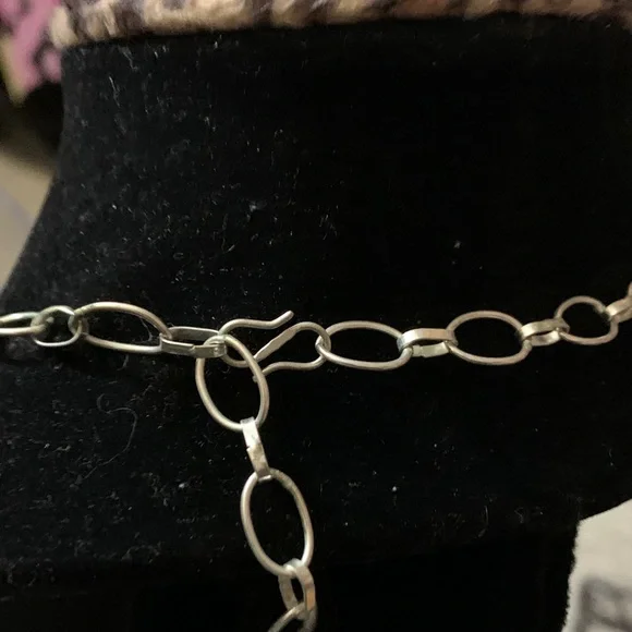 Elegant Statement Piece Red & Pink Gemstone Necklace - Picture 5 of 6